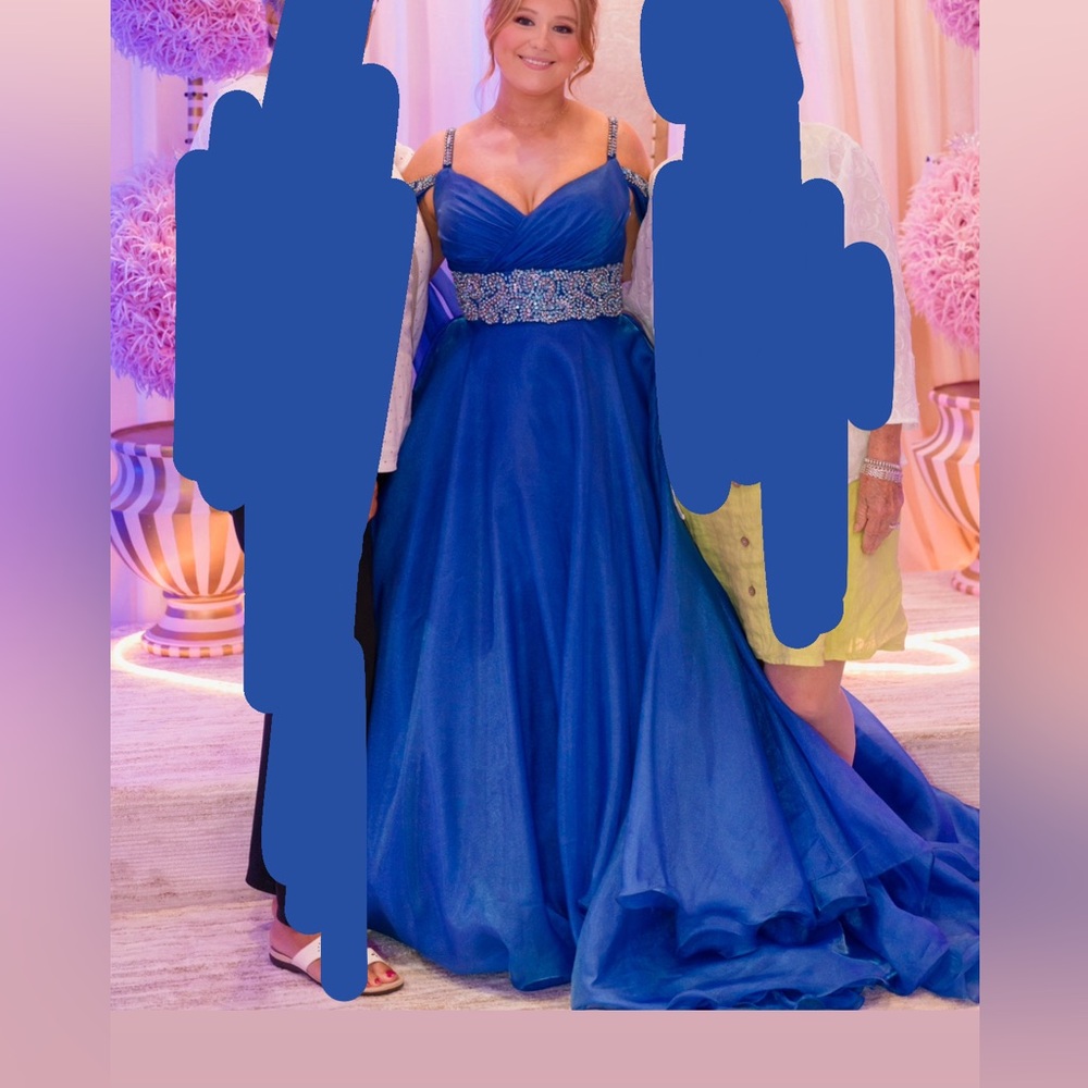 blue ava presley #27831